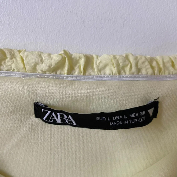 Zara  Smocked Textured Ruffle Hem Mini Dress Pastel Yellow Blogger Fav Sz L - Picture 7 of 8
